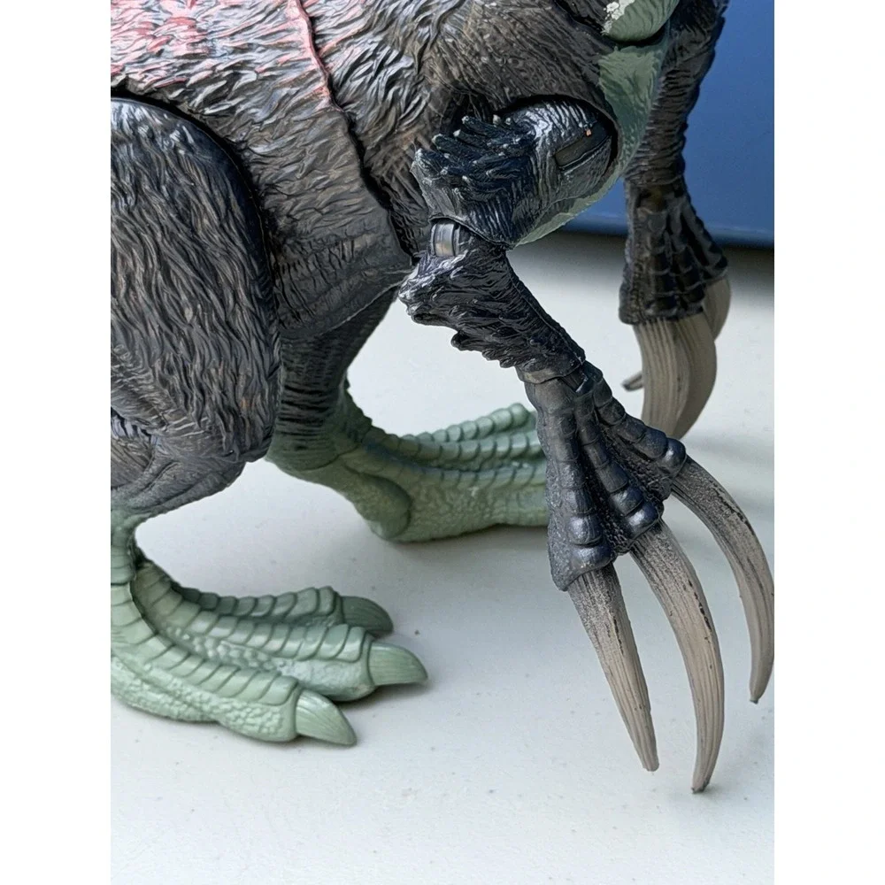 Jurassic World Dominion Sound Slashin' Therizinosaurus - Loose & Brand New